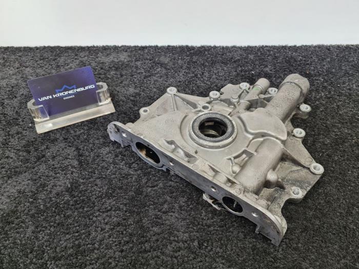 Używane Pompa oleju Landrover Range Rover Sport (LS) 3.6 TDV8 32V Cena € 89,00 Z VAT oferowane przez Van Kronenburg Engines