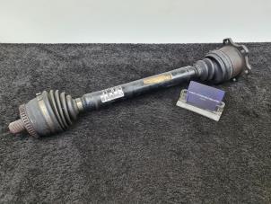 Used Front drive shaft, left Audi A4 (B5) 1.9 TDI Price € 75,00 Inclusive VAT offered by Van Kronenburg Engines