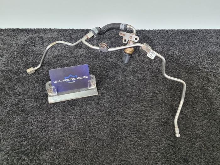 Usagé Conduit de carburant Audi RS 5 (8T3) RS5 4.2 V8 32V Prix € 74,00 Prix TTC proposé par Van Kronenburg Engines