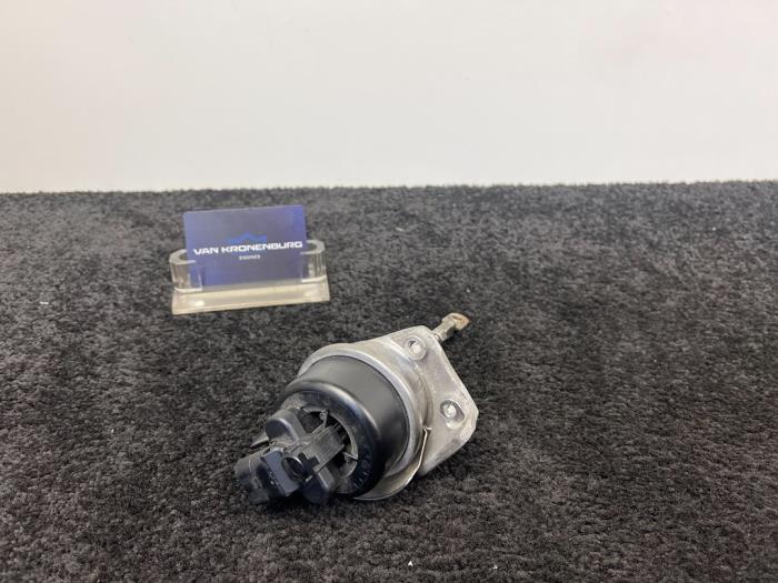 Actuator electric (Turbo) from a Volkswagen Crafter 2018
