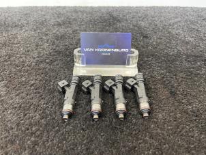 Révisé Injecteur (injection essence) Opel Adam 1.2 16V Prix € 99,99 Prix TTC proposé par Van Kronenburg Engines