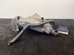 Used EGR valve Mercedes Sprinter 3,5t (906.63) 309 CDI 16V Price € 140,00 Inclusive VAT offered by Van Kronenburg Engines