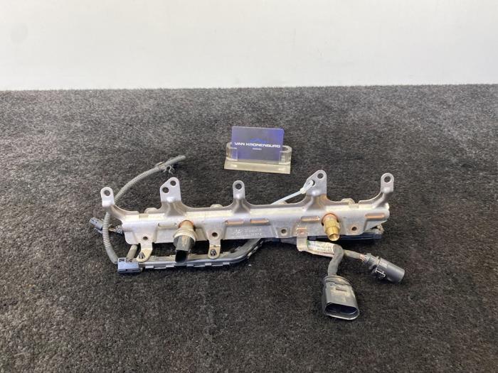 Gebrauchte Kraftstoffverteiler Audi A4 Avant Quattro (B7) 2.0 TFSI 20V Preis € 80,01 Mit Mehrwertsteuer angeboten von Van Kronenburg Engines