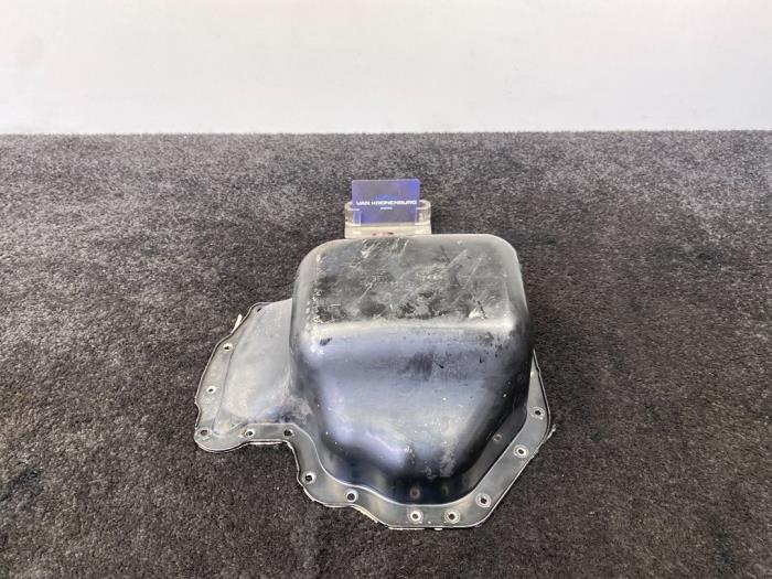 Usagé Couvercle carter Volkswagen Polo V (6R) 1.2 12V Prix € 19,95 Prix TTC proposé par Van Kronenburg Engines