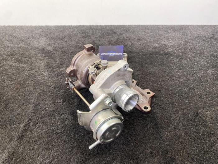 Używane Turbo Renault Clio IV (5R) 0.9 Energy TCE 75 12V Cena € 99,50 Z VAT oferowane przez Van Kronenburg Engines