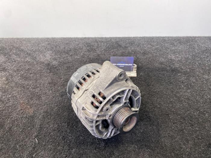 Begagnade Dynamo Mercedes E (W210) 4.3 E-430 V8 24V 4Matic Pris € 89,95 Inklusive moms erbjuds av Van Kronenburg Engines
