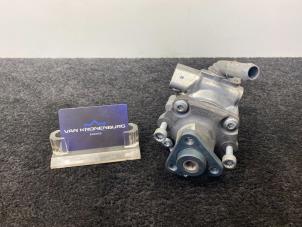 Used Power steering pump Audi A4 (B7) Price € 80,01 Inclusive VAT offered by Van Kronenburg Engines