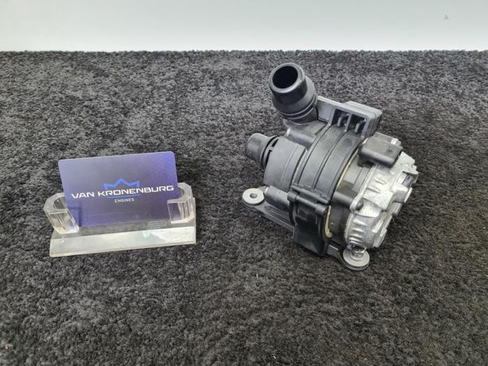Begagnade Vattenpump BMW 7 serie (G11/12) Pris € 75,00 Inklusive moms erbjuds av Van Kronenburg Engines