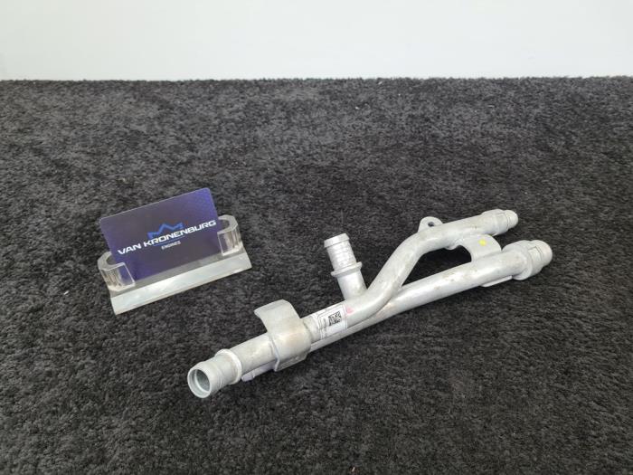 Gebrauchte Intercooler Rohr BMW 5 serie (G30) M550d xDrive 24V Preis € 50,00 Mit Mehrwertsteuer angeboten von Van Kronenburg Engines