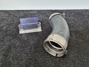Used Intercooler hose BMW 5 serie (G30) M550d xDrive 24V Price € 60,00 Inclusive VAT offered by Van Kronenburg Engines