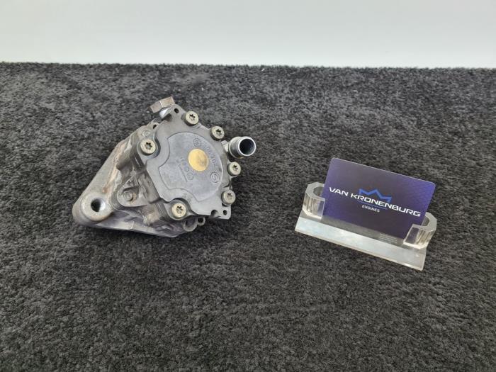 Usagé Pompe de direction Audi S6 (C6) 5.2 V10 40V Prix € 200,00 Prix TTC proposé par Van Kronenburg Engines