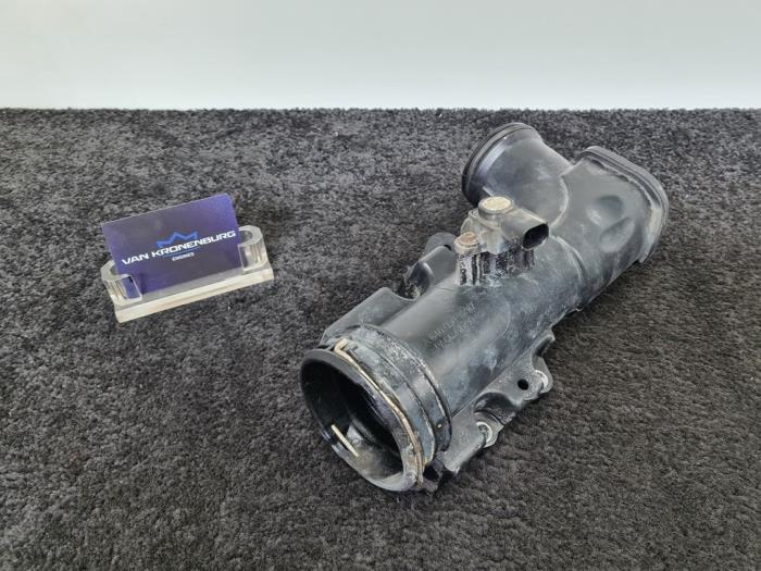 Gebrauchte Intercooler Rohr Mercedes Sprinter 3,5t (906.63) 309 CDI 16V Preis € 20,00 Mit Mehrwertsteuer angeboten von Van Kronenburg Engines