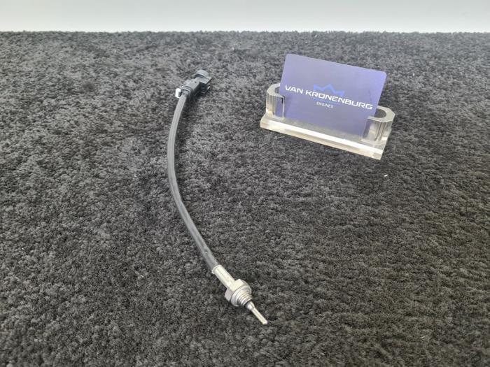 Usagé Sensor température d’échappement BMW 5 serie (F10) M550d 3.0 xDrive 24V Prix € 35,01 Prix TTC proposé par Van Kronenburg Engines