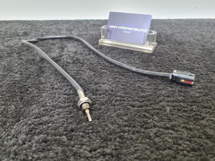 Usagé Sensor température d’échappement BMW 5 serie (F10) M550d 3.0 xDrive 24V Prix € 40,00 Prix TTC proposé par Van Kronenburg Engines