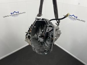 Gebrauchte Getriebe Renault Clio V (RJAB) 1.5 Blue dCi 85 Preis € 650,00 Mit Mehrwertsteuer angeboten von Van Kronenburg Engines