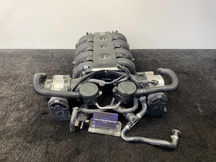 Używane Kolektor dolotowy Audi RS 5 (8T3) RS5 4.2 V8 32V Cena € 400,00 Z VAT oferowane przez Van Kronenburg Engines