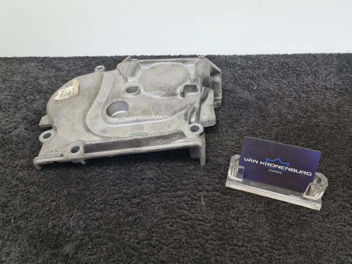 Usagé Couvercle de distribution Renault Megane III Grandtour (KZ) 1.6 16V Prix € 30,00 Prix TTC proposé par Van Kronenburg Engines
