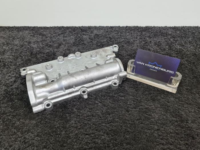 Couvercle de distribution Mercedes C (W205), 2013 / 2021 C-220 2.2 CDI BlueTEC, C-220 d 16V, Berline, 4 portes, Diesel, 2.143cc, 120kW (163pk), RWD, OM651921, 2014-03 / 2016-05, 205.003; 205.004 (Occasion)