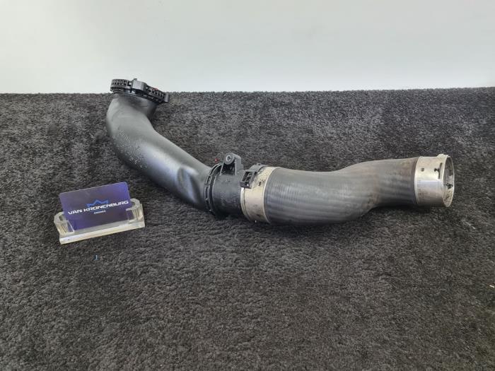 Gebrauchte Intercooler Rohr Mercedes Vito (447.6) 2.2 114 CDI 16V 4x4 Preis € 50,00 Mit Mehrwertsteuer angeboten von Van Kronenburg Engines