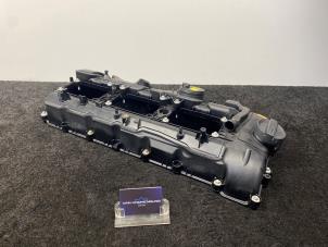 Used Rocker cover BMW 3 serie (F30) M3 3.0 24V TwinPower Turbo Price € 300,00 Inclusive VAT offered by Van Kronenburg Engines