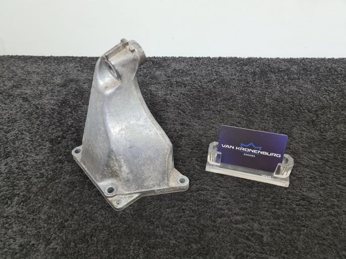 Used Engine mount Mercedes S (W220) 5.8 S-600L V12 36V Price € 49,95 Inclusive VAT offered by Van Kronenburg Engines