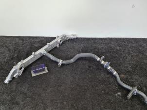 Vattenrör från en Audi RS 5 (8T3) RS5 4.2 V8 32V 2013