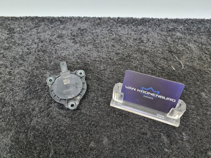 Begagnade Kamaxelsensor Mercedes E (W212) E-300 V6 24V BlueEFFICIENCY 4-Matic Pris € 12,50 Inklusive moms erbjuds av Van Kronenburg Engines