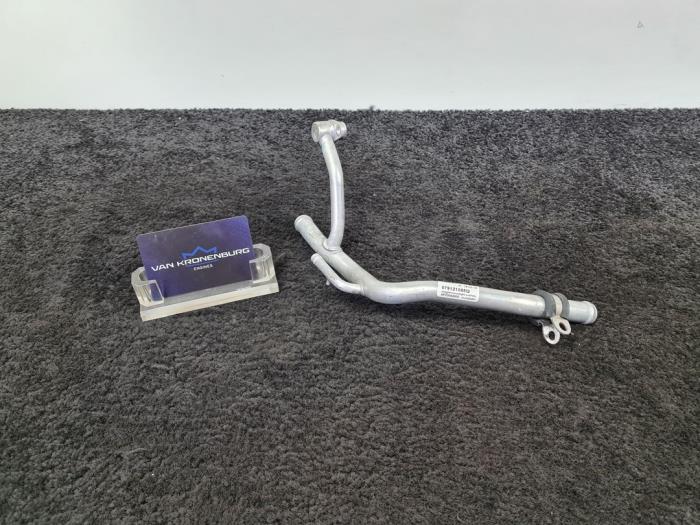Gebrauchte Wasserrohr Audi RS 6 Avant (C7) 4.0 V8 TFSI 32V Preis € 14,96 Mit Mehrwertsteuer angeboten von Van Kronenburg Engines