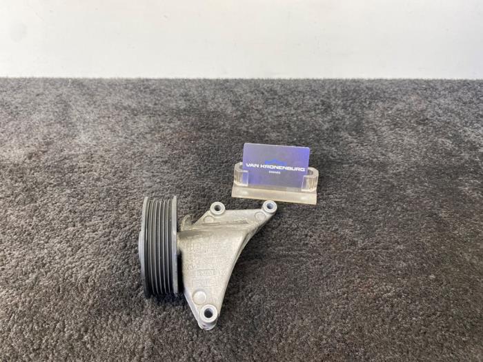 Used Engine mount Jaguar XF (CC9) 5.0 V8 32V Price € 19,95 Inclusive VAT offered by Van Kronenburg Engines