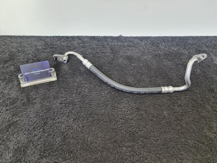 Usagé Conduit (divers) Nissan Maxima (A35) 3.5 V6 24V Prix € 50,00 Prix TTC proposé par Van Kronenburg Engines