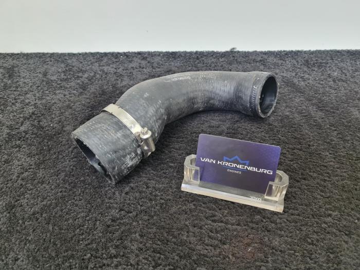 Gebrauchte Intercooler Schlauch Audi RS 6 (C6) RS6 5.0 V10 40V TFSI Preis € 50,00 Mit Mehrwertsteuer angeboten von Van Kronenburg Engines