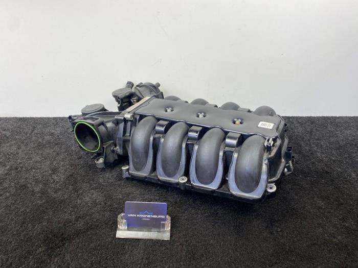 Gebrauchte Ansaugbrugge Audi RS 5 (8T3) RS5 4.2 V8 32V Preis € 275,00 Mit Mehrwertsteuer angeboten von Van Kronenburg Engines