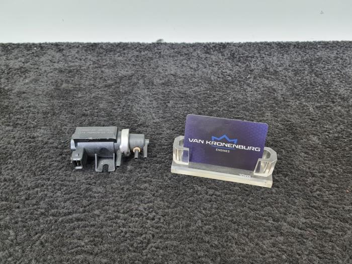 Usagé Régulateur pression turbo BMW X6 (E71/72) M turbo 4.4i V8 32V Prix € 42,35 Prix TTC proposé par Van Kronenburg Engines