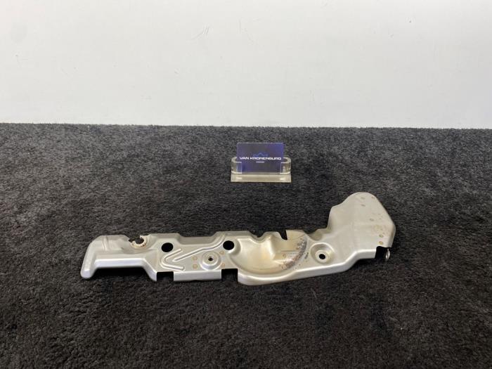 Gebrauchte Hitzeschild Auspuff Audi RS 5 (8T3) RS5 4.2 V8 32V Preis € 19,95 Mit Mehrwertsteuer angeboten von Van Kronenburg Engines