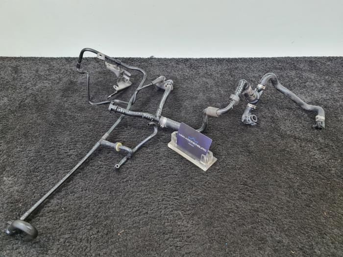 Usagé Conduit (divers) Audi RS 4 Avant (B8) 4.2 V8 32V Prix € 50,00 Prix TTC proposé par Van Kronenburg Engines