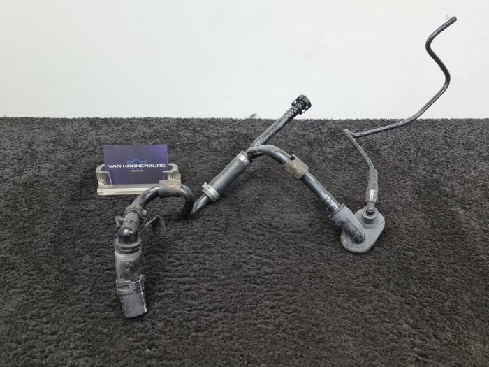 Usagé Conduit (divers) Audi RS 5 (8F7) 4.2 V8 32V Prix € 50,00 Prix TTC proposé par Van Kronenburg Engines