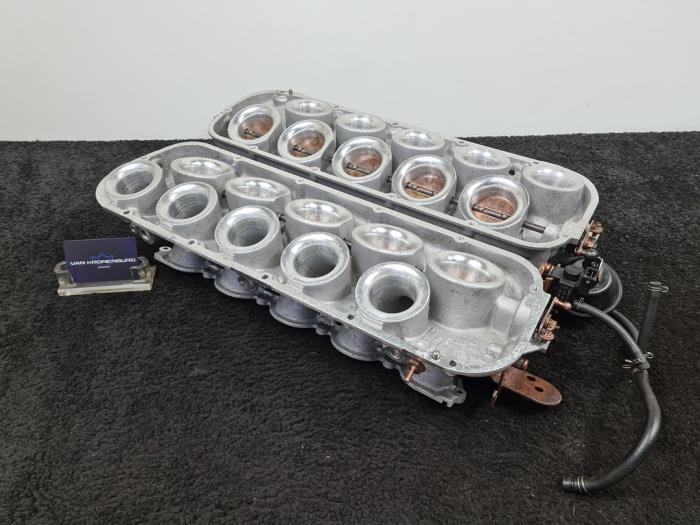 Używane Kolektor dolotowy Lamborghini Gallardo Spyder 5.2 V-10 40V FSI LP550-2 Cena € 4.999,95 Z VAT oferowane przez Van Kronenburg Engines