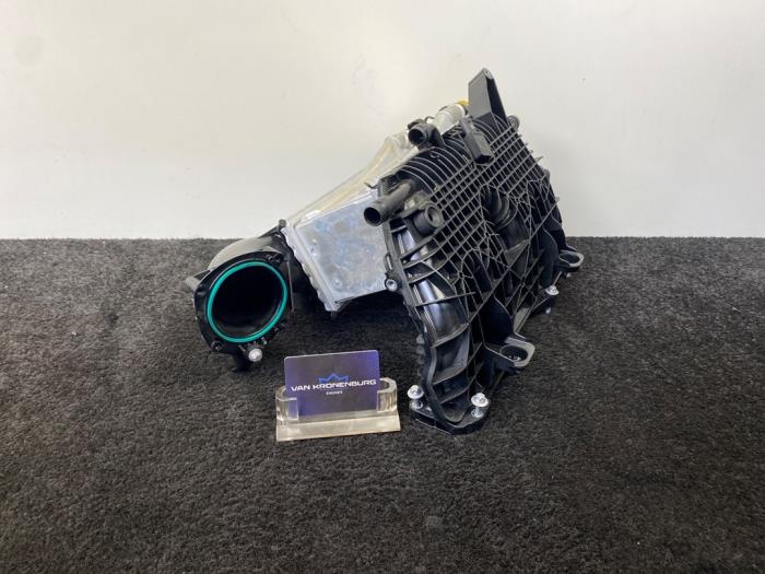 Gebrauchte Ansaugbrugge Mercedes C (W206) C-180 1.5 EQ Boost Preis auf Anfrage angeboten von Van Kronenburg Engines