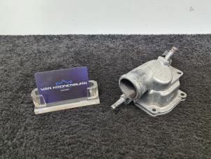 Used Thermostat Mercedes C (W202) 2.2 C-220 CDI 16V Price € 15,00 Inclusive VAT offered by Van Kronenburg Engines