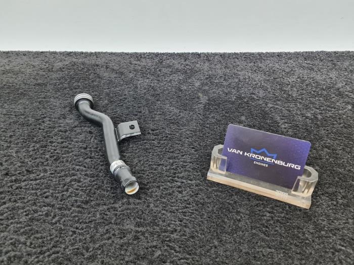 Begagnade Vattenrör Porsche 911 (991) 4.0 24V GT3 Pris € 80,01 Inklusive moms erbjuds av Van Kronenburg Engines