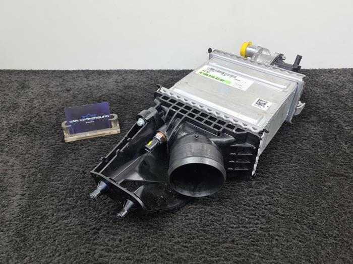 Nuevos Intercooler Mercedes C-Klasse AMG (W206) C-63S E-Performance AMG 2.0 Turbo 4-Matic+ Precio € 460,01 IVA incluido ofrecido por Van Kronenburg Engines
