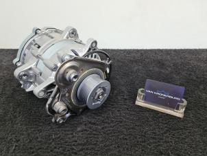 Nuevos Dinamo Mercedes C-Klasse AMG (W206) C-63S E-Performance AMG 2.0 Turbo 4-Matic+ Precio € 1.210,00 IVA incluido ofrecido por Van Kronenburg Engines