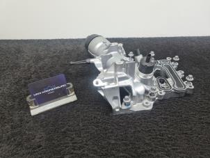 Used Oil filter holder Mercedes Sprinter 3,5t (910.0/910.1/907.1/907.2) 311 CDI 2.0 D RWD Price € 80,01 Inclusive VAT offered by Van Kronenburg Engines