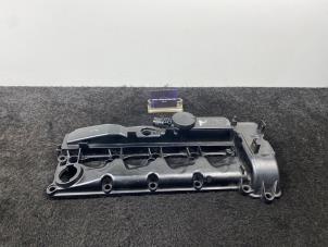 Used Rocker cover Mercedes Vito (447.6) 2.2 119 CDI 16V BlueTEC 4x4 Price € 54,99 Inclusive VAT offered by Van Kronenburg Engines