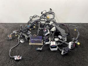 Used Wiring harness engine room Mercedes E (W213) E-220d 2.0 Turbo 16V Price € 99,95 Inclusive VAT offered by Van Kronenburg Engines