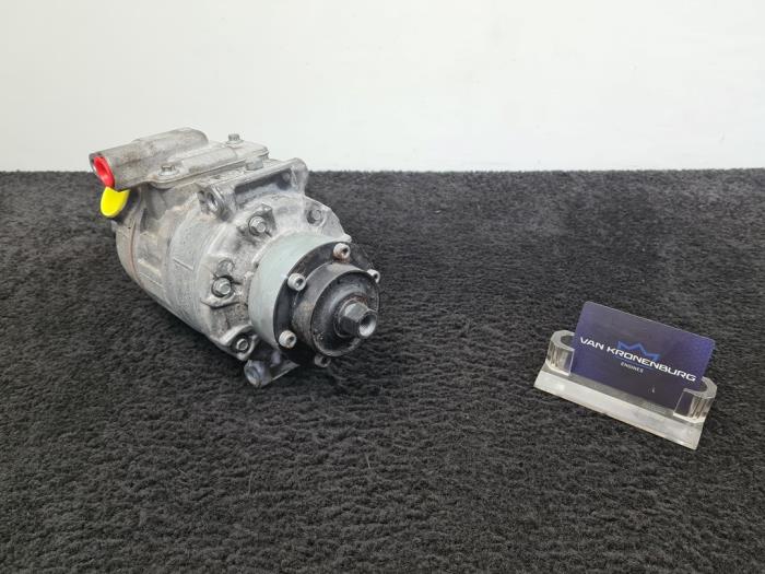 Usagé Compresseur de clim Audi RS 6 (C6) RS6 5.0 V10 40V TFSI Prix € 150,00 Prix TTC proposé par Van Kronenburg Engines