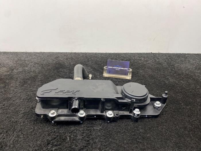 Usagé Ventilation carter Fiat Ducato (250) 2.3 D 130 Multijet Minibus Extralongo Prix € 30,00 Prix TTC proposé par Van Kronenburg Engines
