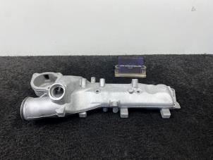 Usagé Tubulure d'admission Mercedes Sprinter 3,5t (906.63) 319 CDI V6 24V 4x4 Prix € 99,99 Prix TTC proposé par Van Kronenburg Engines