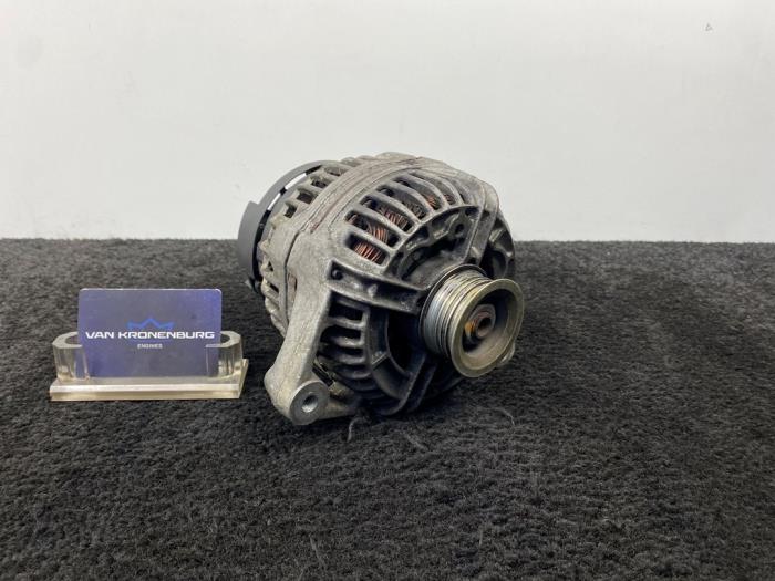 Begagnade Dynamo Porsche 911 (996) 3.6 Carrera 24V Pris € 98,00 Inklusive moms erbjuds av Van Kronenburg Engines
