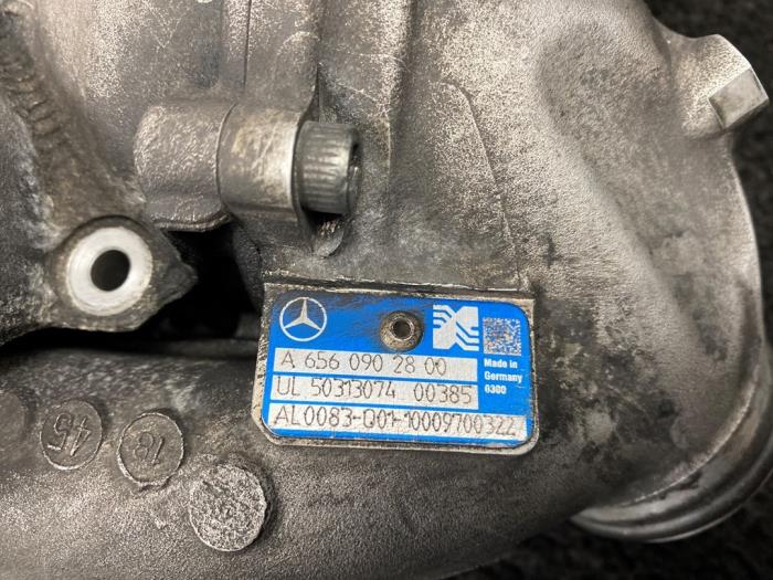 Turbo de un Mercedes-Benz CLS (C257) 350d 2.9 24V 4-Matic 2019